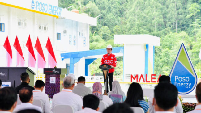 Presiden Joko Widodo menyampaikan sambutan dalam peresmian Pembangkit Listrik Tenaga Air (PLTA) PT Poso Energy dan PLTA PT Malea Energy, pada Jumat, 25 Februari 2022. Foto: BPMI Setpres/Laily Rachev