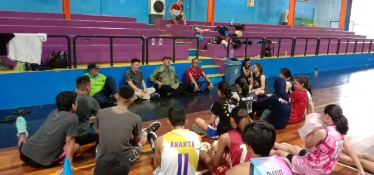 Ketua KONI Kota Magelang Pantau Latihan Hadapi Seleksi Pembentukan Tim Basket Pra Porprov