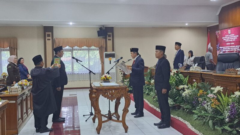 Awan Hernowo Resmi Jadi Anggota DPRD Kota Magelang, Gantikan Almarhumah Stin Sahyutri Soekisno