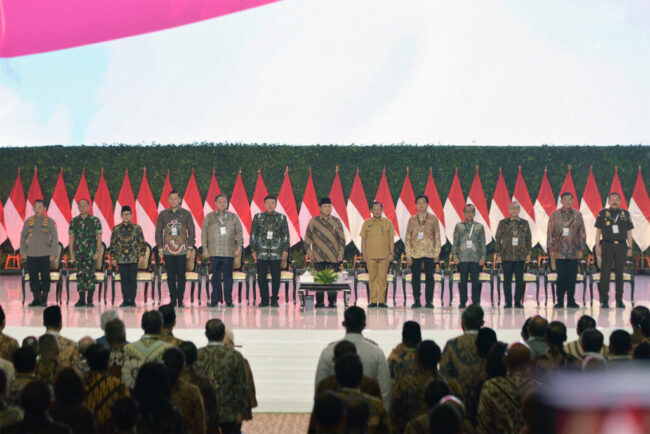 Presiden Prabowo Subianto membuka Rapat Koordinasi Nasional (Rakornas) Pemerintah Pusat dan Pemerintah Daerah Tahun 2024 yang digelar di Sentul International Convention Center (SICC), Kabupaten Bogor, Provinsi Jawa Barat, Kamis (07/11/2024). (Foto: Setkab RI)